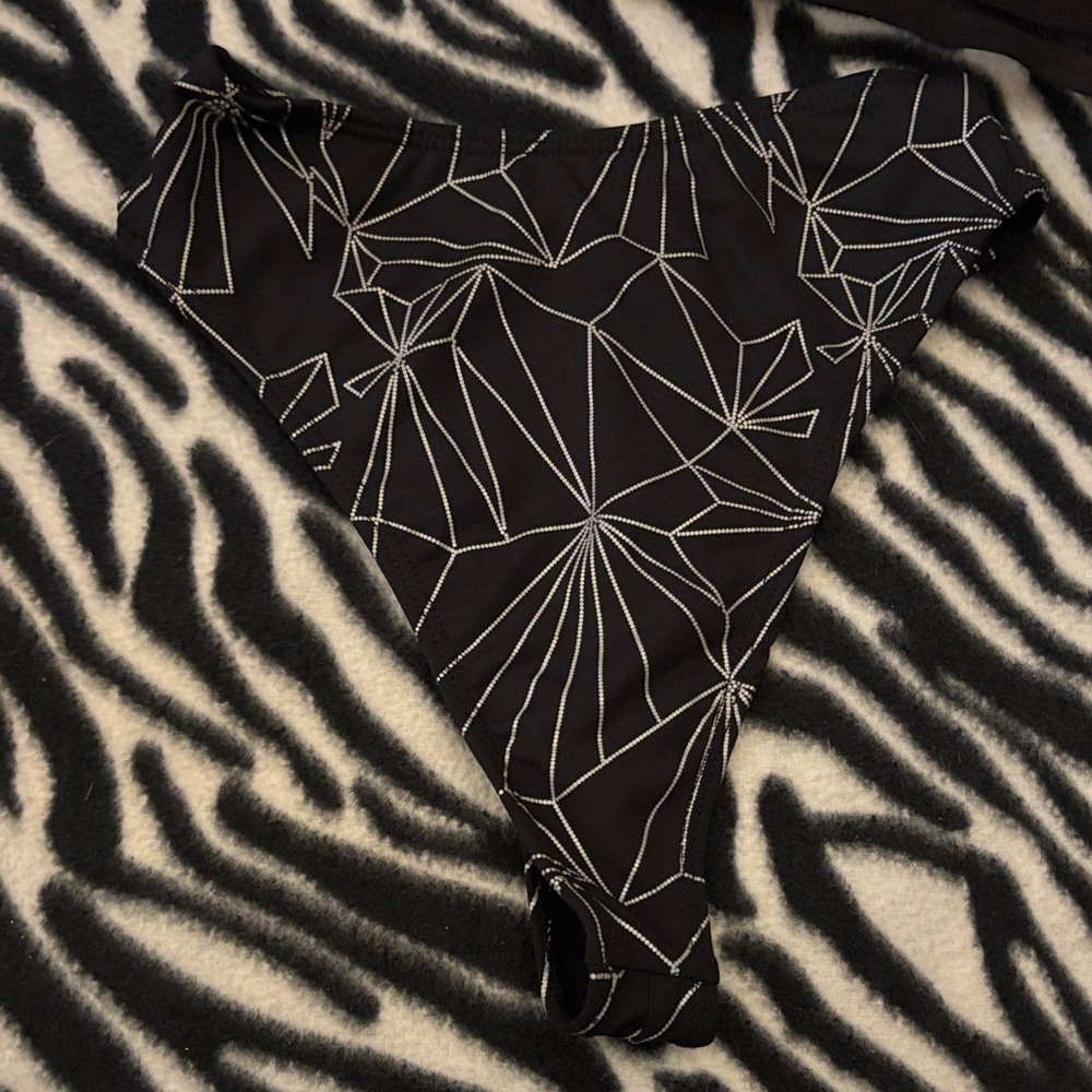NWOT Freedom Rave Wear Reflective Set - Picture 4 of 8